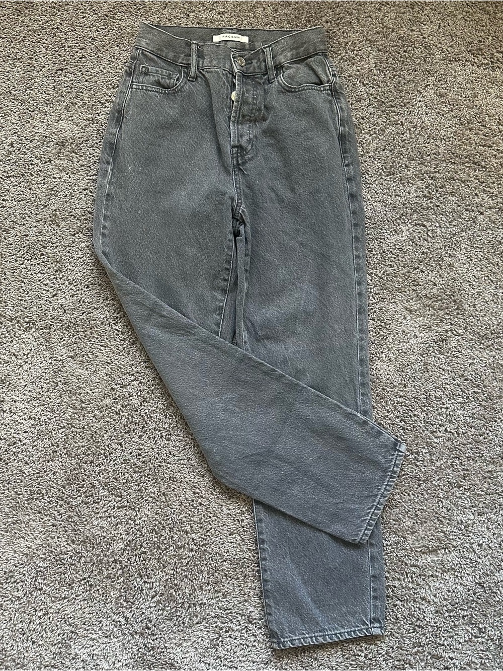 PacSun Women's Straight Leg Jeans in Washed Gray